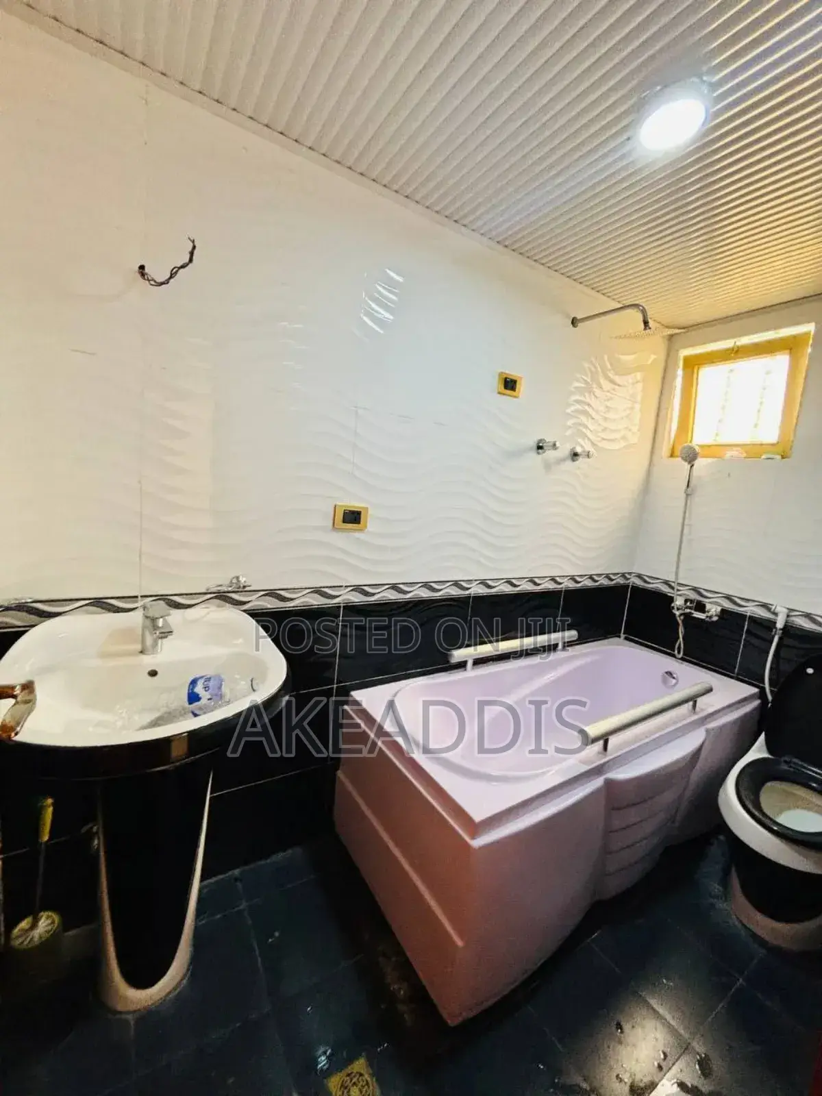 Furnished 3bdrm Condo in Bole Arbsa for sale