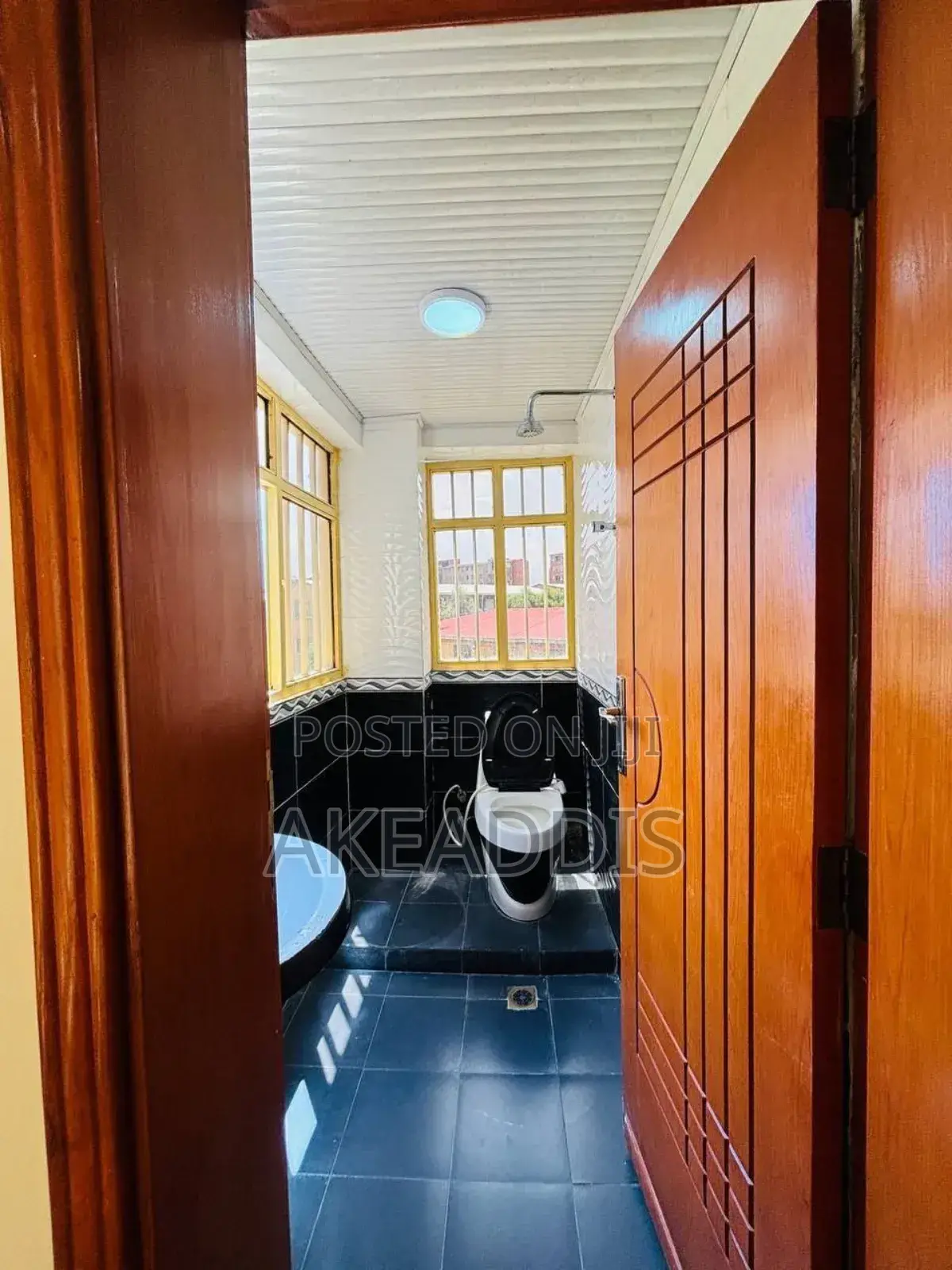 Furnished 3bdrm Condo in Bole Arbsa for sale