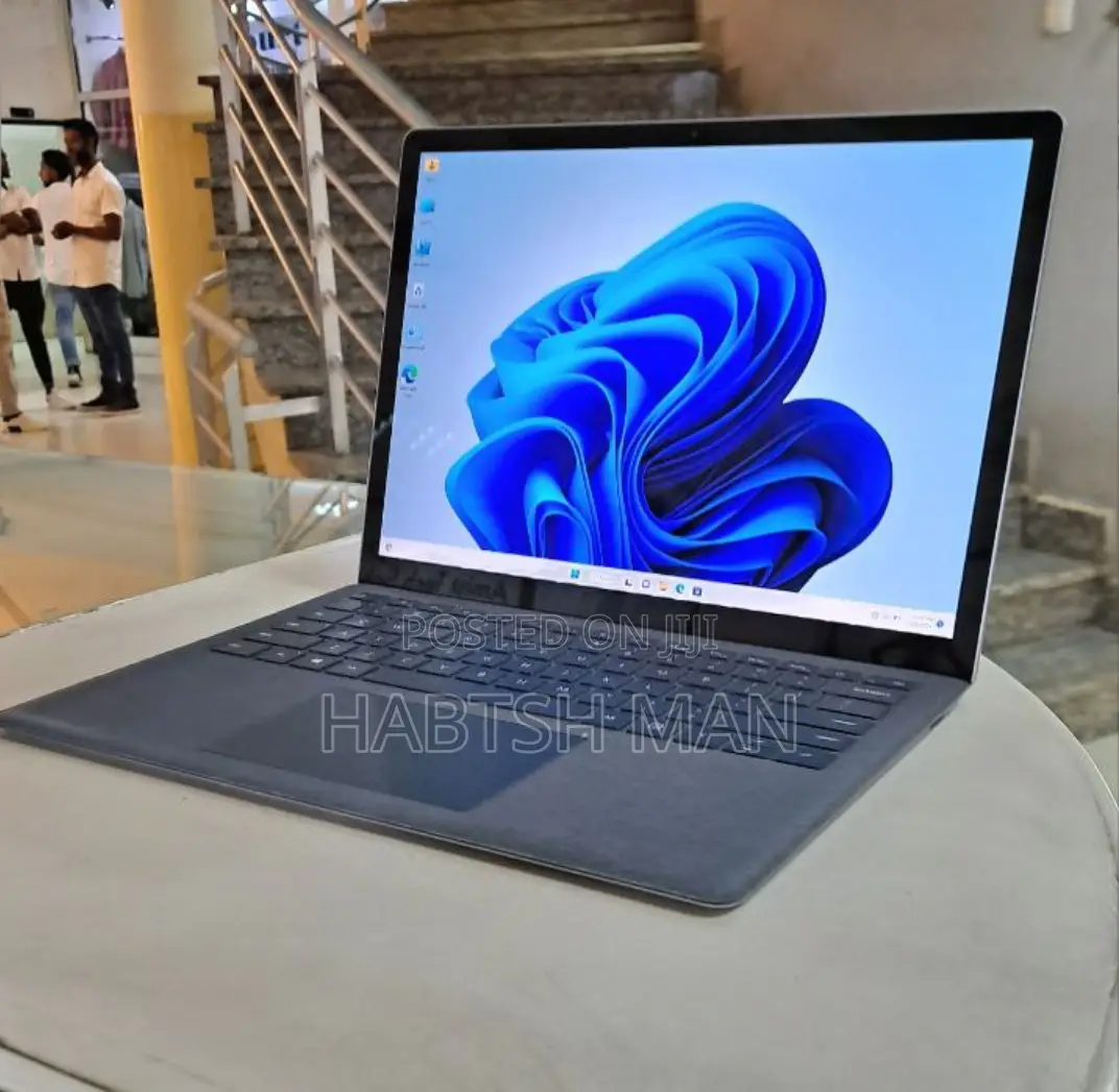 New Laptop Microsoft Surface Laptop 4 8GB Intel Core I5 SSD 512GB