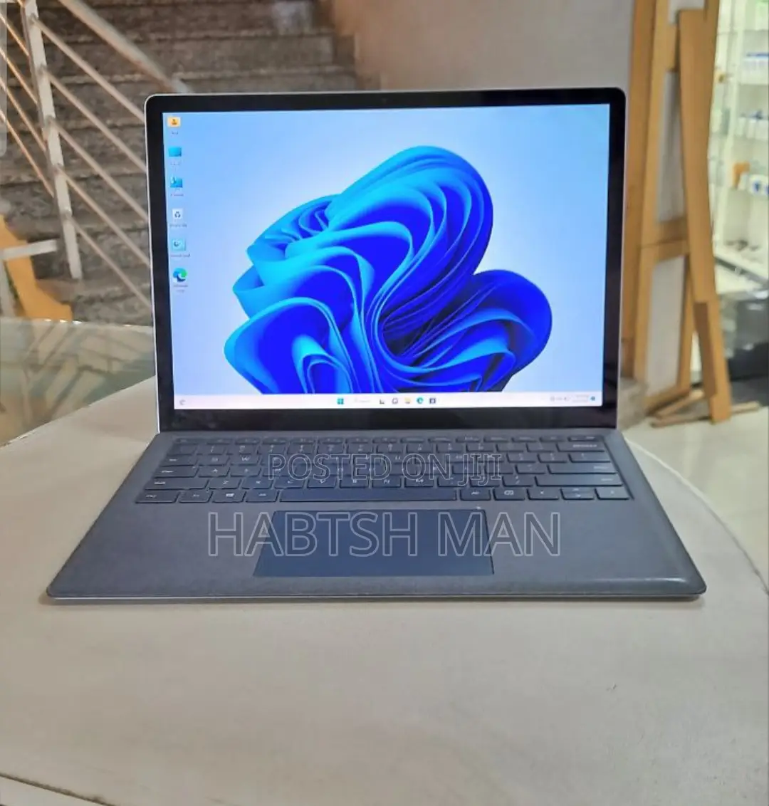 New Laptop Microsoft Surface Laptop 4 8GB Intel Core I5 SSD 512GB