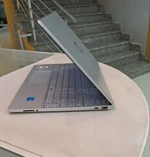 New Laptop HP Stream Notebook 8GB Intel Core I3 SSD 256GB