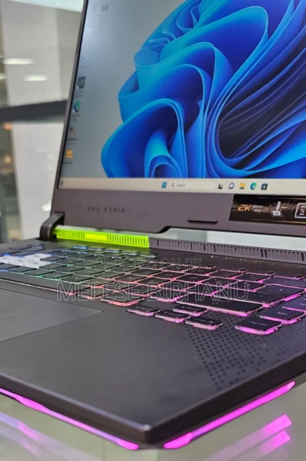 New Laptop Asus ROG G703 16GB AMD Ryzen 9 SSD 512GB