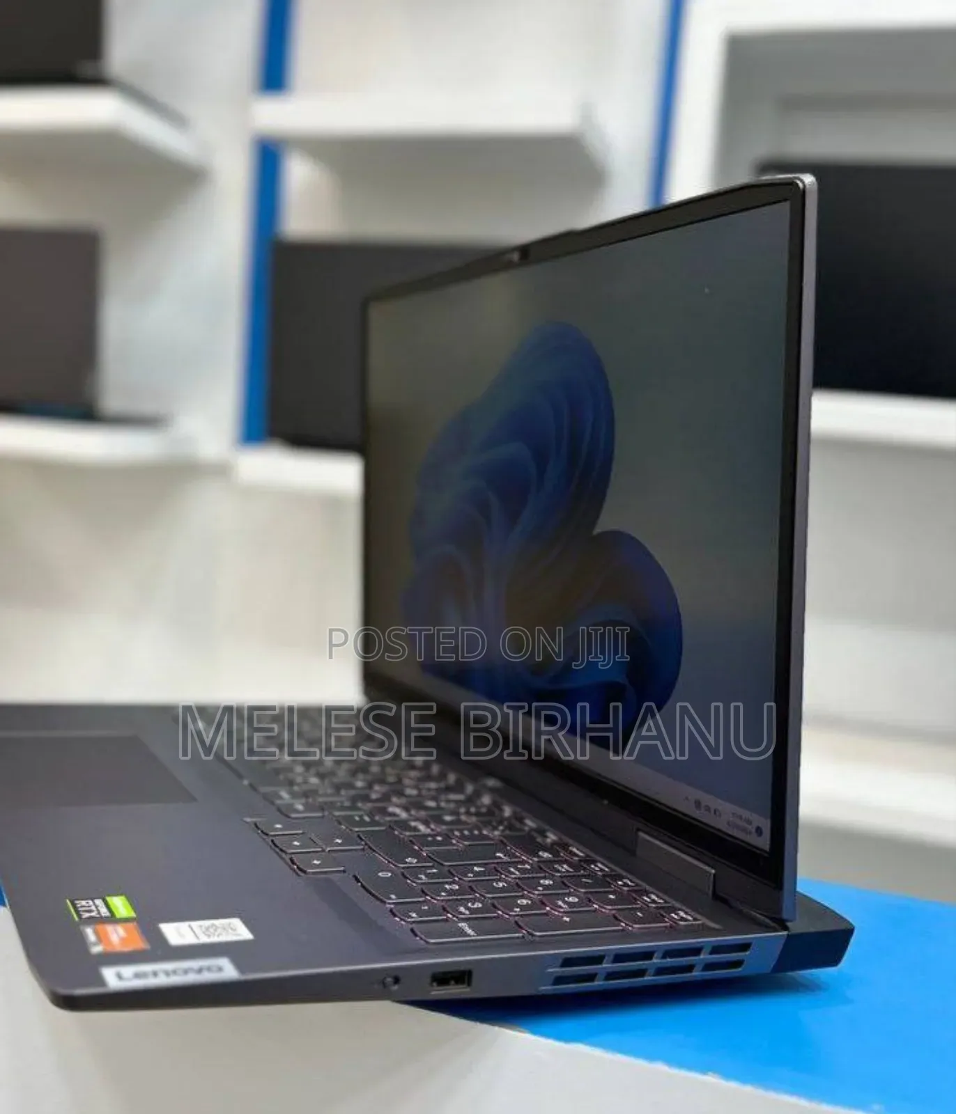 New Laptop Lenovo LOQ 15IRH8 16GB AMD Ryzen 7 SSD 512GB