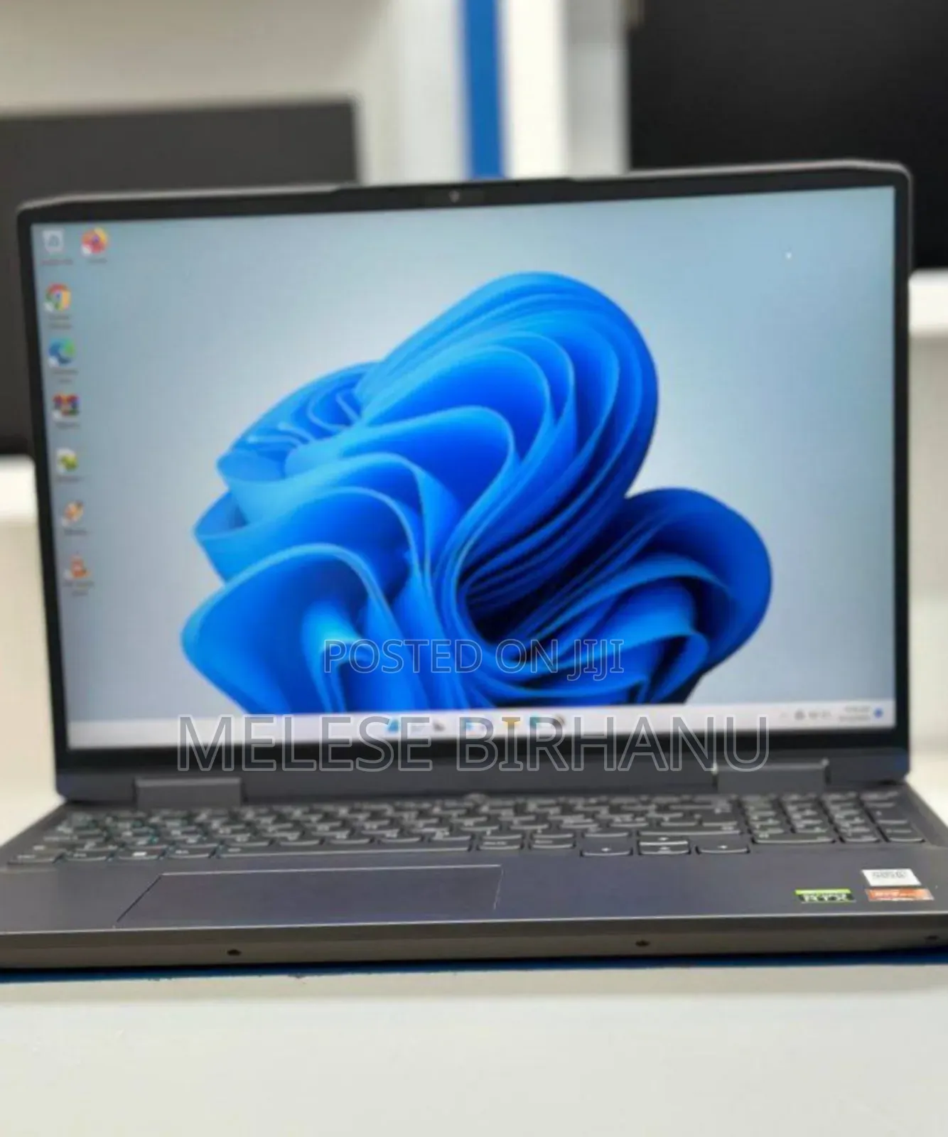 New Laptop Lenovo LOQ 15IRH8 16GB AMD Ryzen 7 SSD 512GB