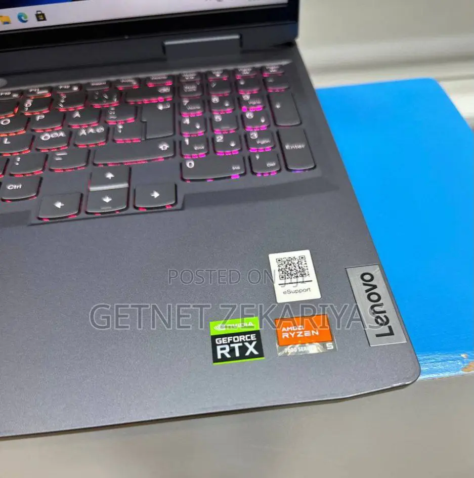 New Laptop Lenovo LOQ 15IRH8 16GB AMD Ryzen 5 SSD 512GB