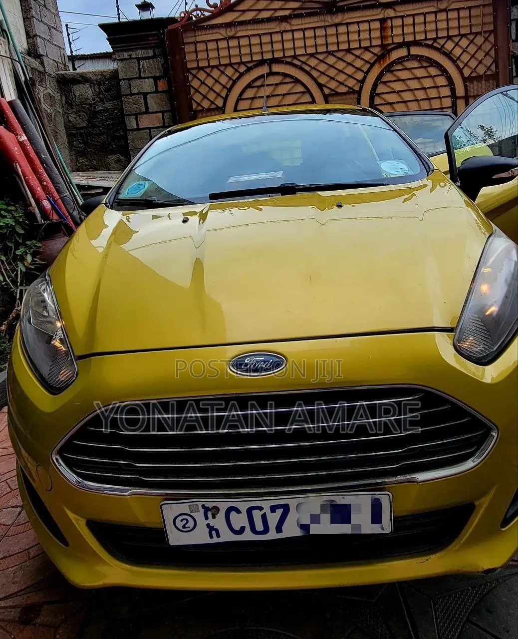 Ford Fiesta 2015 Yellow
