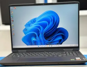 New Laptop Lenovo LOQ 15IRH8 16GB Intel Core I7 SSD 512GB