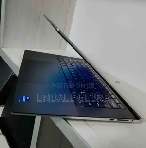 New Laptop Dell XPS 15 16GB Intel Core I7 SSD 256GB