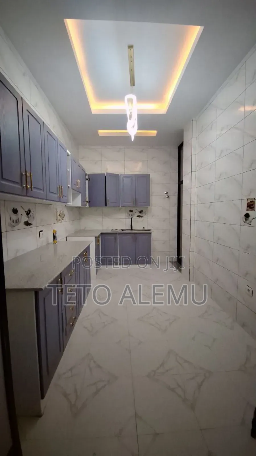 5bdrm House in የሚሸጥ ቤት አያት House, Bole for sale