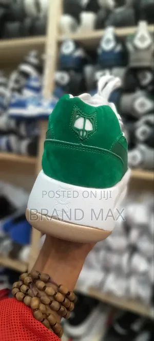 Naked Wolfe 2024 Master Quality