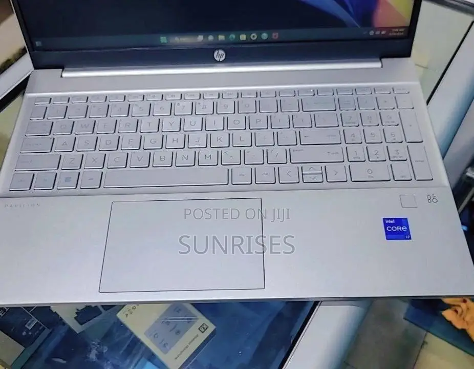 New Laptop HP Pavilion 15 16GB Intel Core I7 SSD 512GB