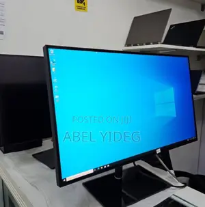 Photo - Llenovo Thinkvision Frameless