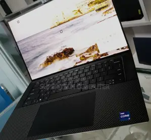 Photo - New Laptop Dell XPS 15 16GB Intel Core I7 SSD 512GB