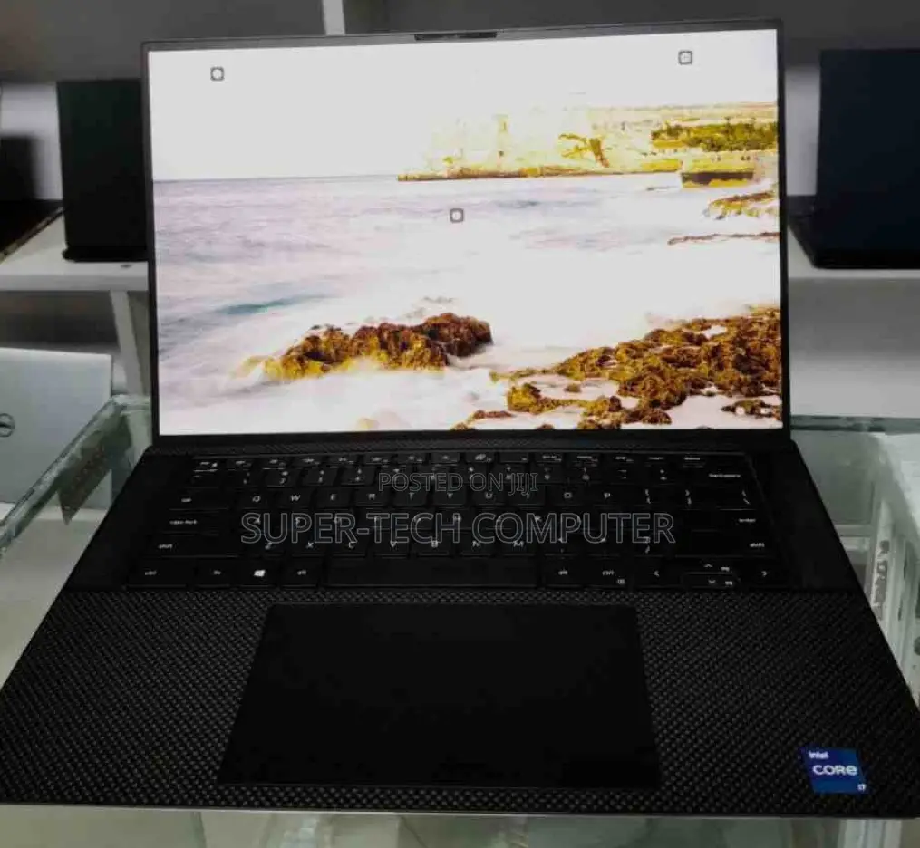 New Laptop Dell XPS 13 16GB Intel Core I7 SSD 512GB