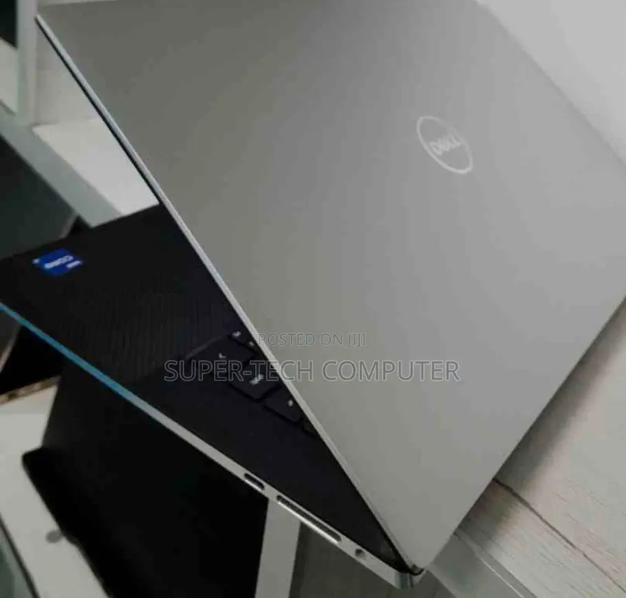 New Laptop Dell XPS 13 16GB Intel Core I7 SSD 512GB