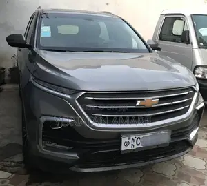 Photo - Chevrolet Captiva 2022 Silver