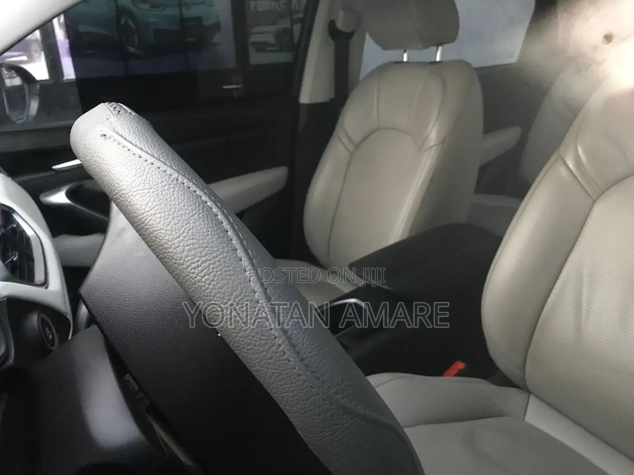 Chevrolet Captiva 2022 Silver