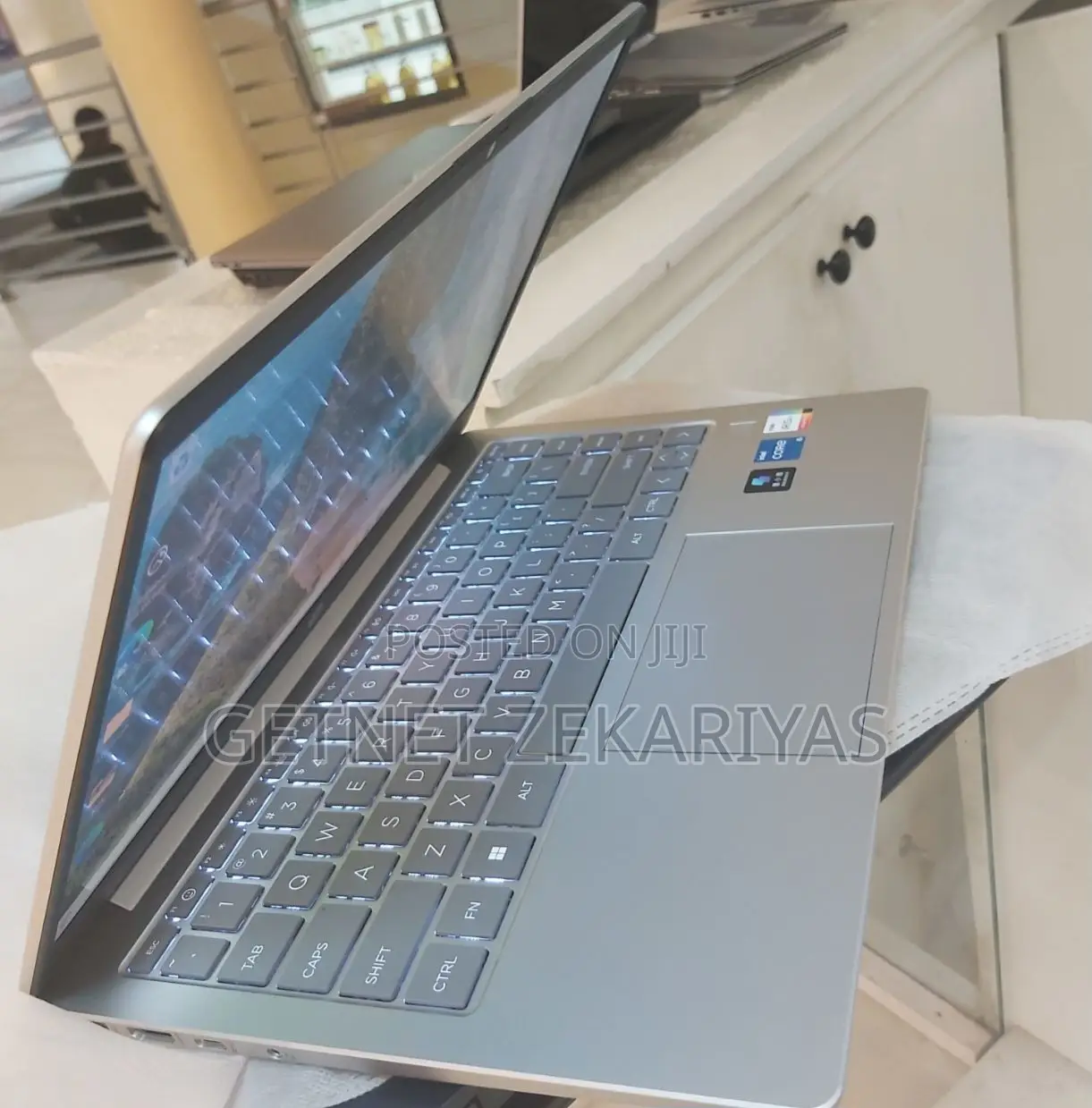 New Laptop Lenovo IdeaPad 110 16GB Intel Core I5 SSD 1T