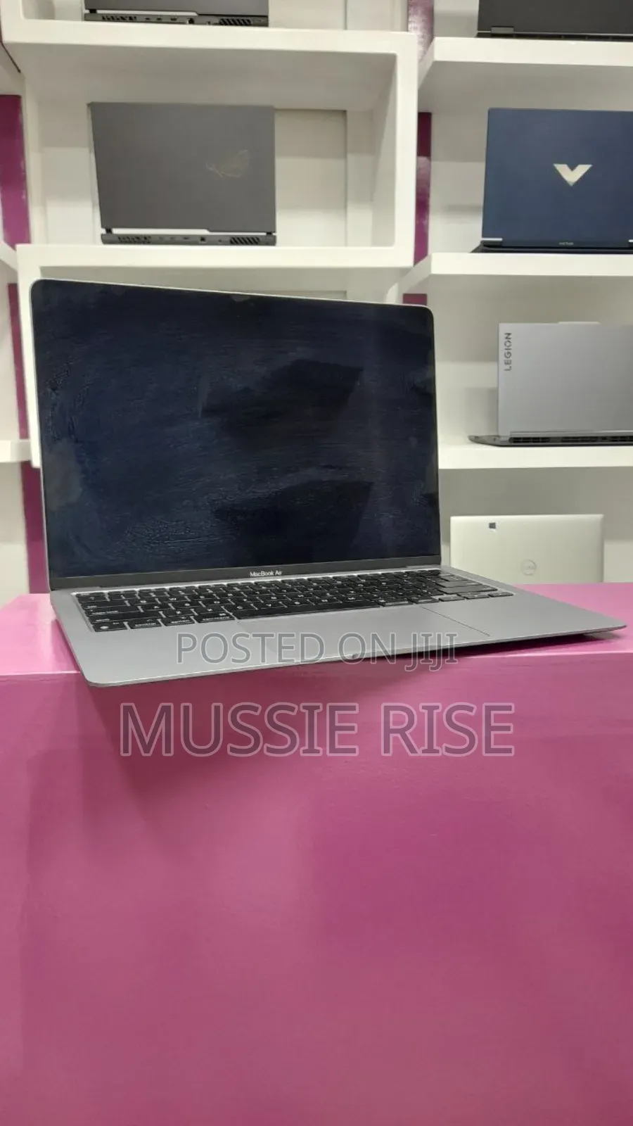 New Laptop Apple MacBook Air 2020 M1 8GB Intel Core I7 SSD 256GB