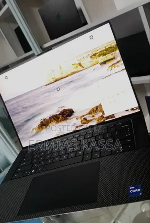 Photo - New Laptop Dell XPS 15 16GB Intel Core I7 SSD 512GB