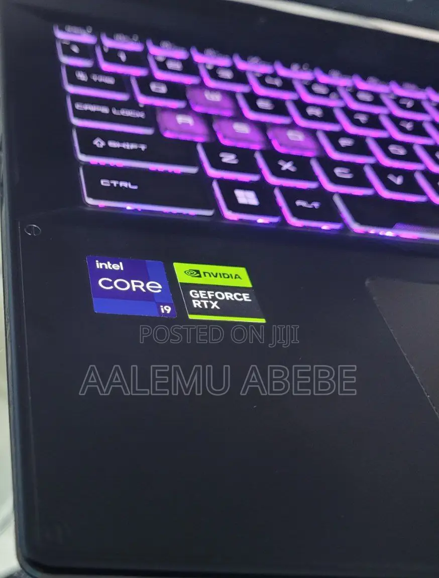 New Laptop MSI Katana GF66 32GB Intel Core I9 SSD 1T