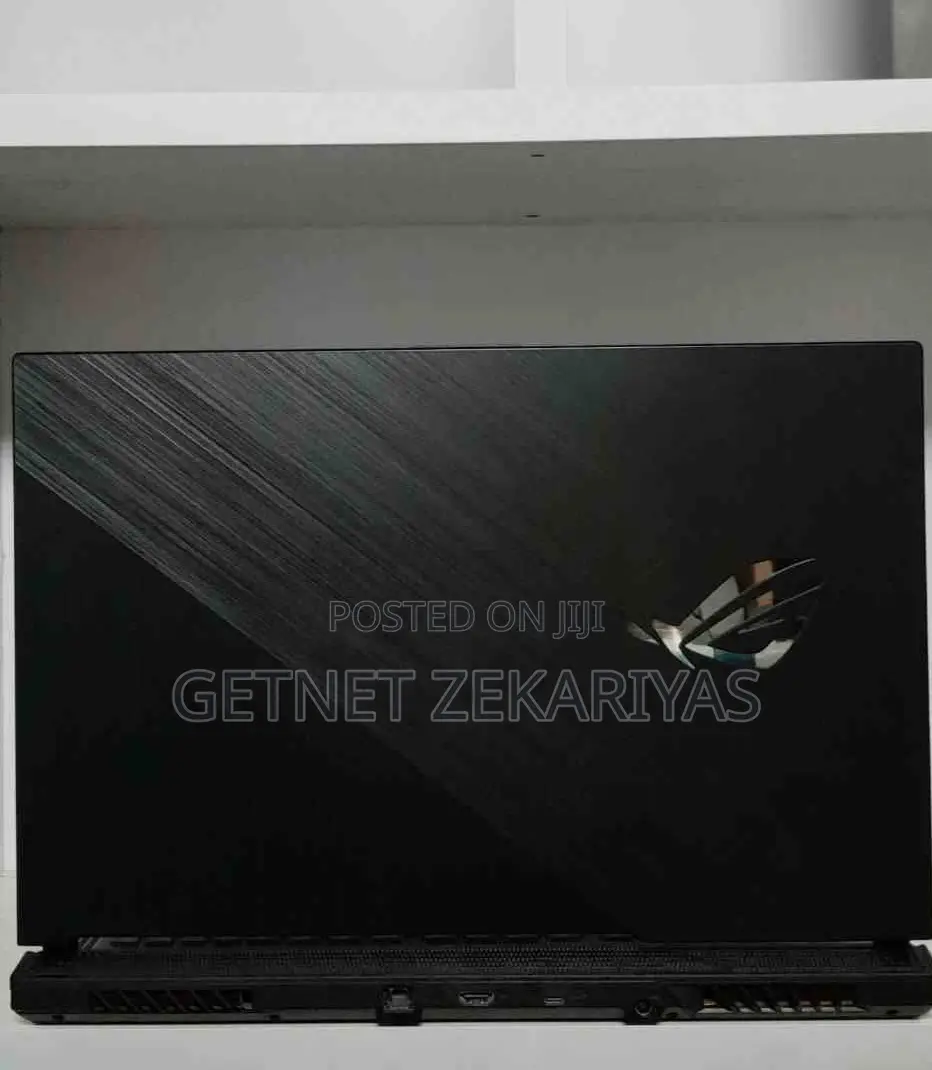 New Laptop Asus ROG Strix G17 16GB Intel Core I7 SSD 1T