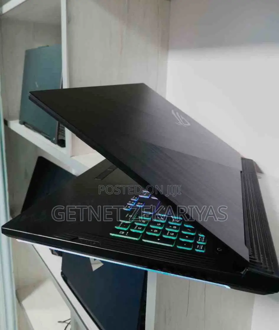New Laptop Asus ROG Strix G17 16GB Intel Core I7 SSD 1T