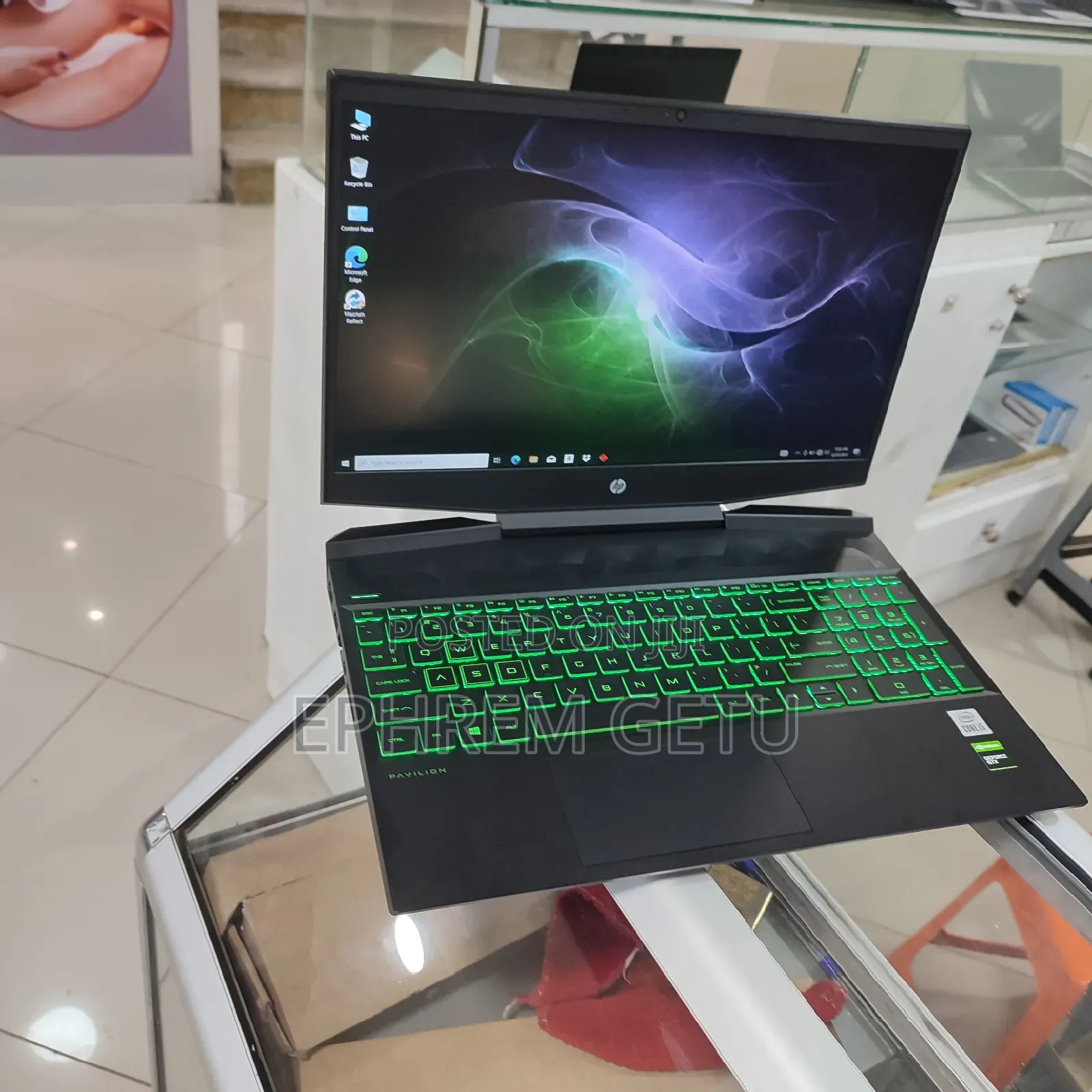 New Laptop HP Pavilion 15 8GB Intel Core I5 SSD 512GB