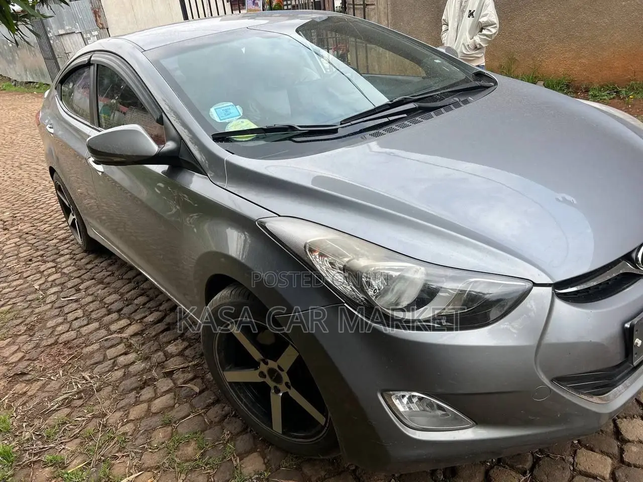 Hyundai Avante 2012 Silver