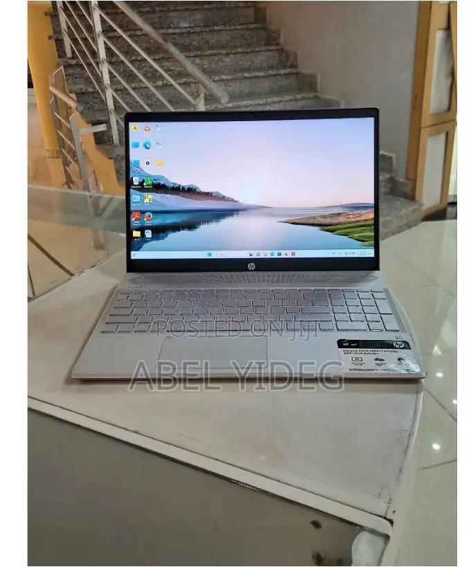 New Laptop HP Pavilion 15 16GB Intel Core I7 SSD 512GB