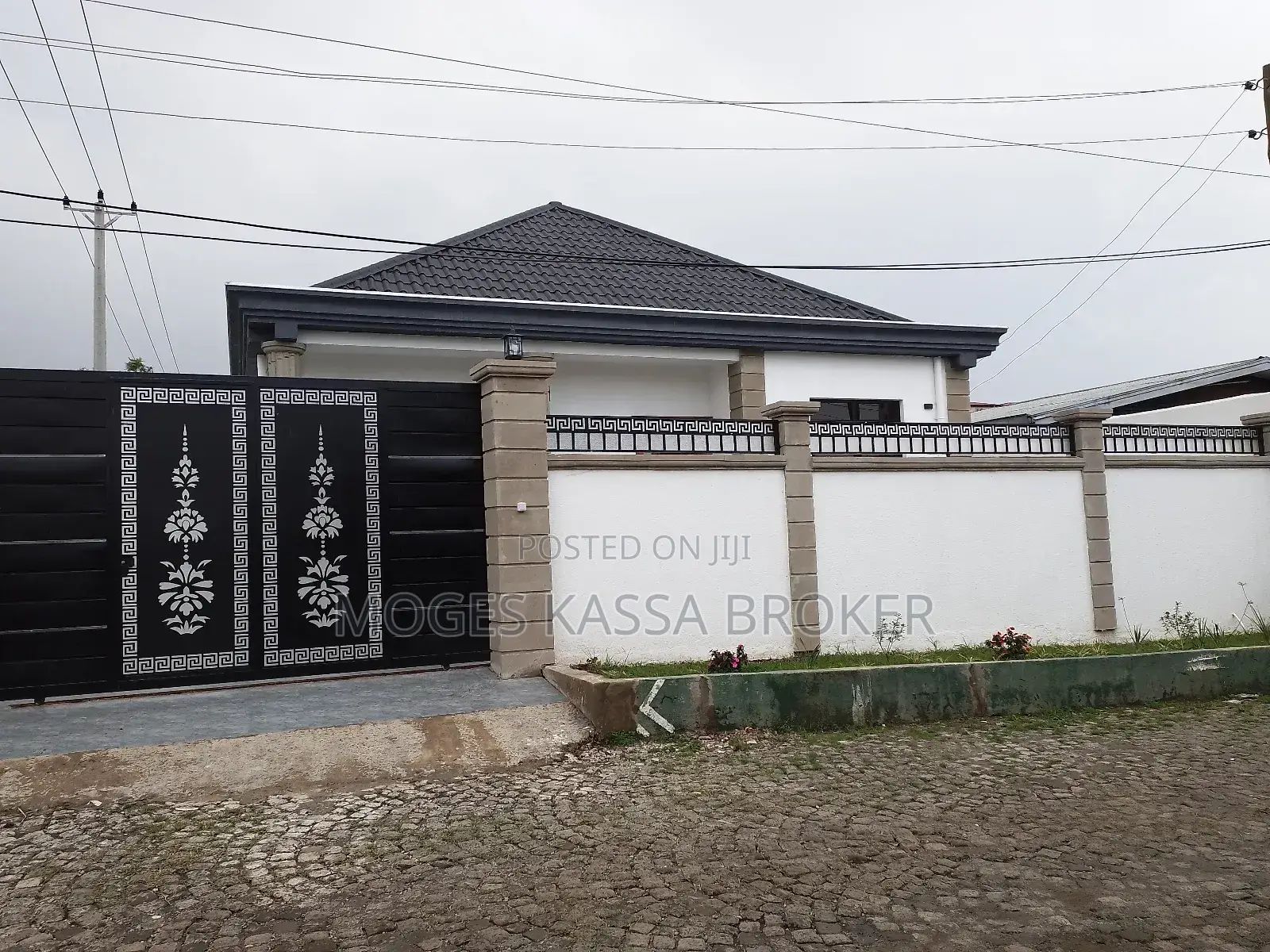 3bdrm Villa in አያት የአያት ቤቶች በልዮ ጥራት, Yeka for sale