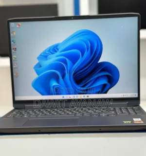 New Laptop Lenovo 16GB AMD Ryzen 5 SSD 512GB