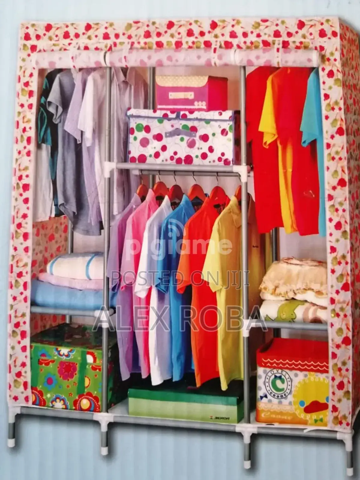 ልብስ መደርደሪያ /Clothes Racks