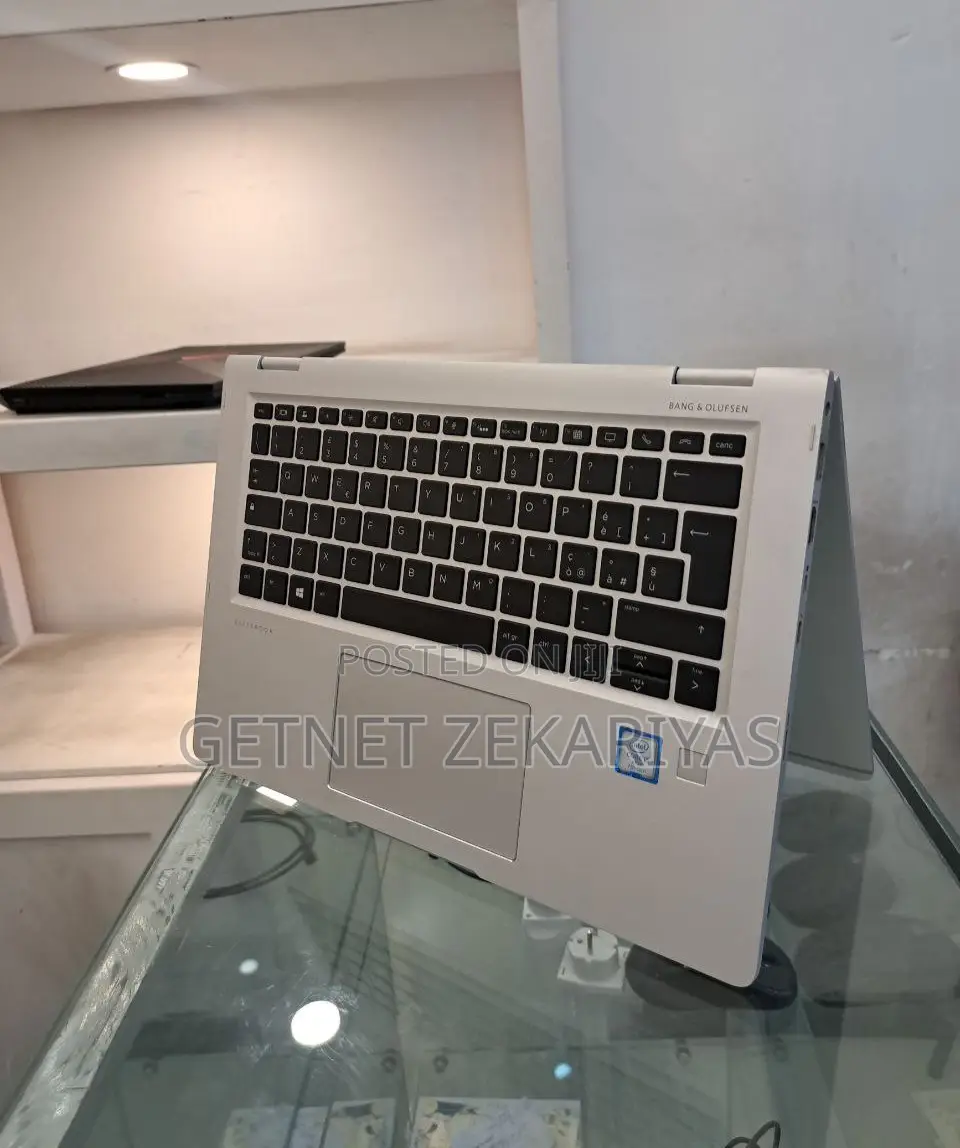 New Laptop HP EliteBook X GB Intel Core I5 SSD 512GB