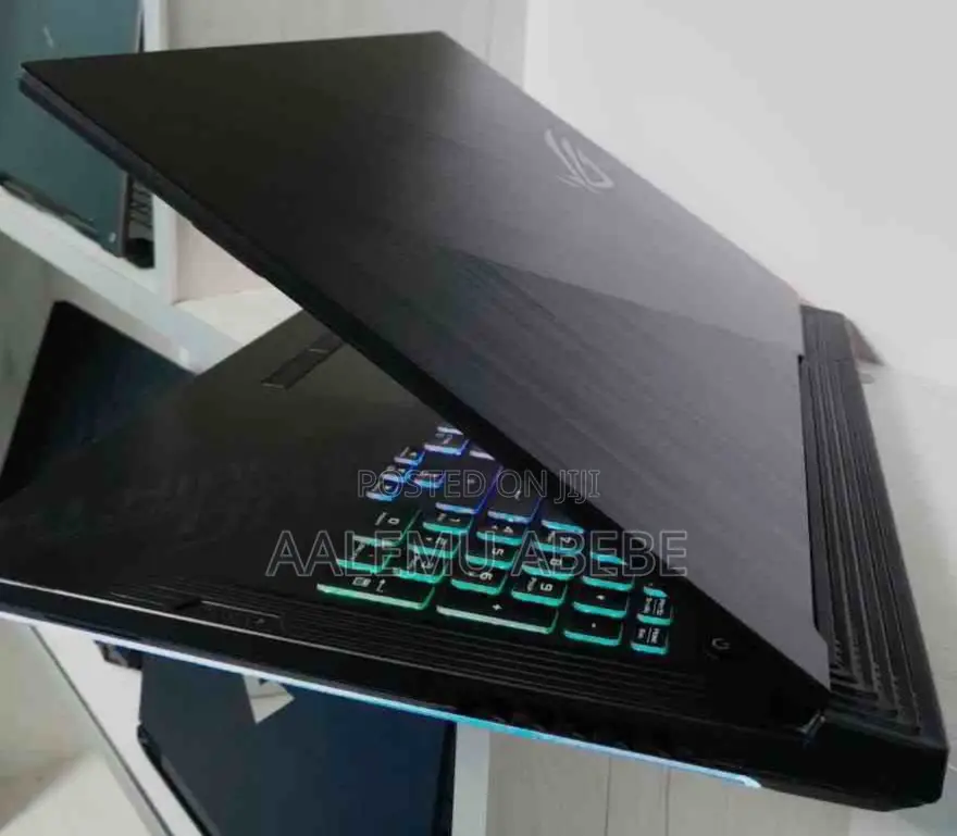 New Laptop Asus ROG Strix G17 16GB Intel Core I7 SSD 1T