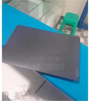 New Laptop Lenovo Ideapad 3 12GB AMD SSD 256GB