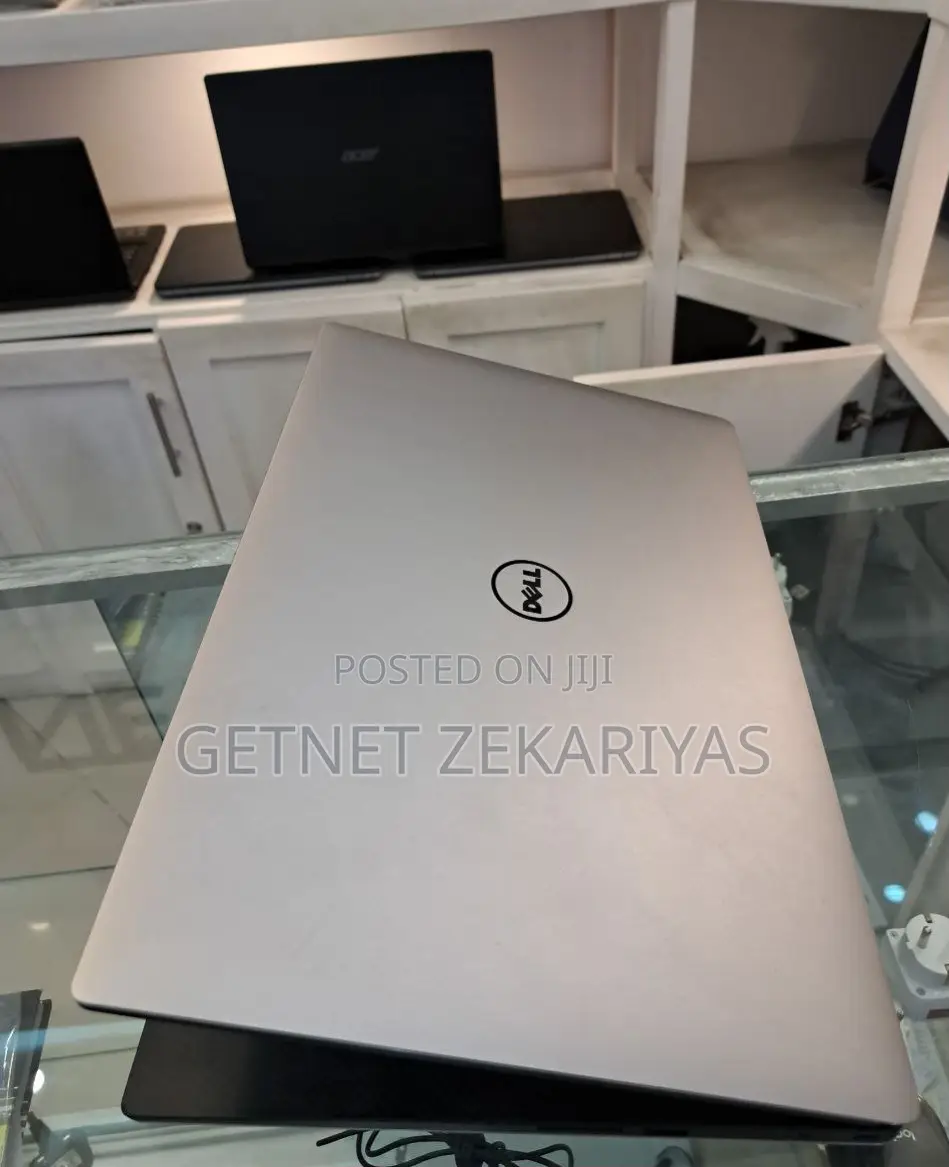 New Laptop Dell XPS 15 16GB Intel Core I7 SSD 512GB