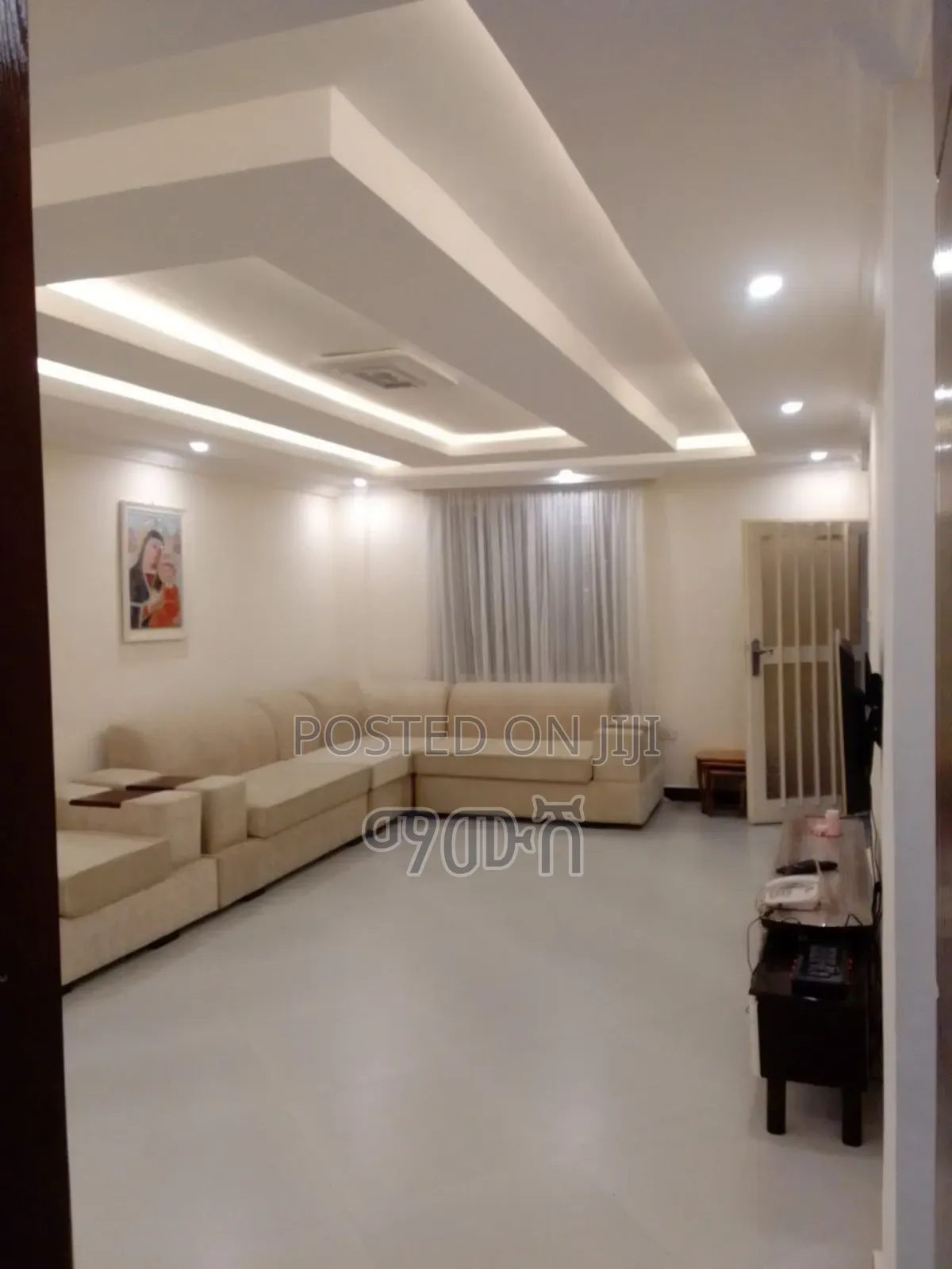 Furnished 3bdrm Condo in የሚሸጥ በዘመናዊ የተሠራ, Yeka for sale