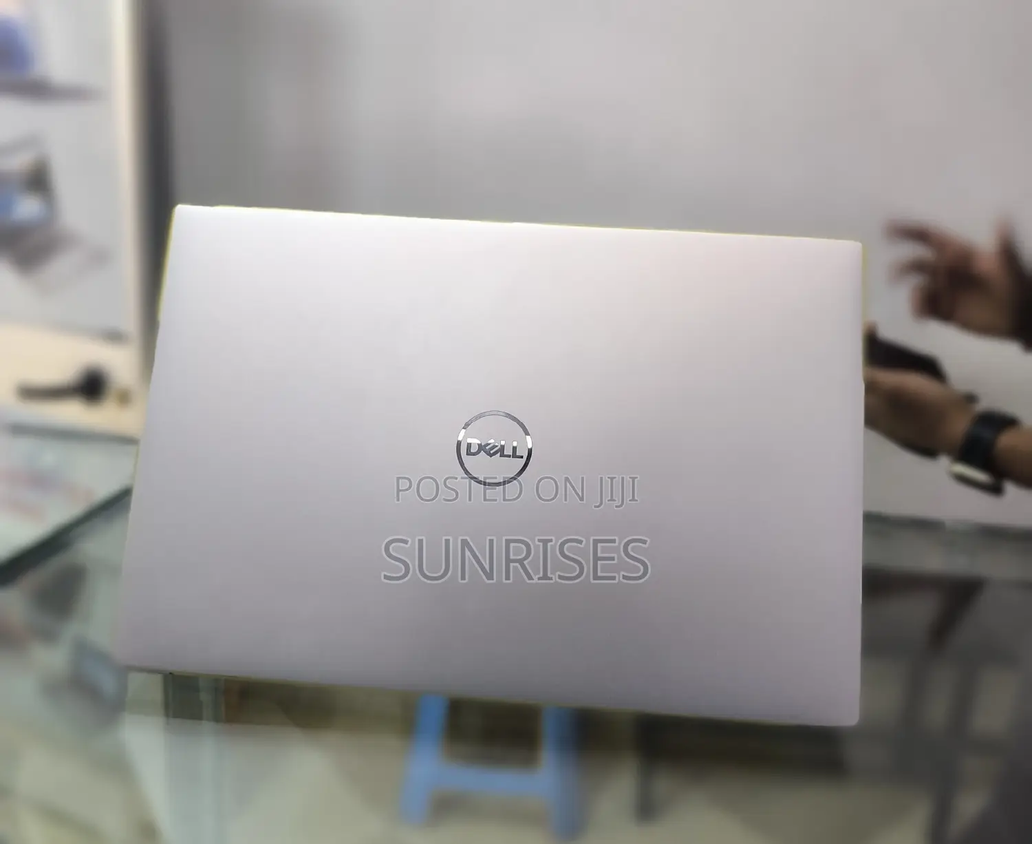 New Laptop Dell XPS 15 32GB Intel Core I9 SSD 2T