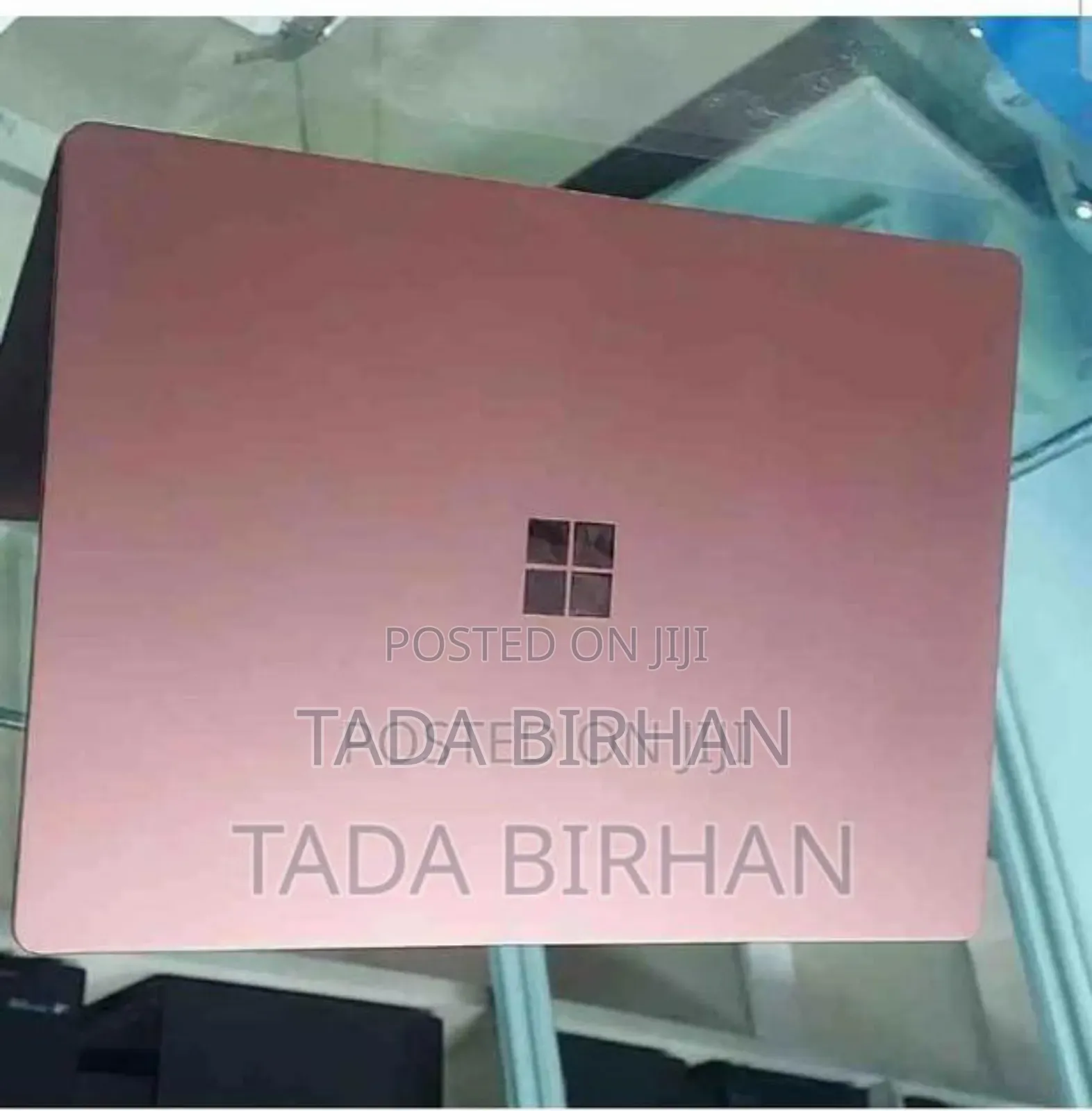 New Laptop Microsoft Surface 8GB Intel Core i5 SSD 256GB