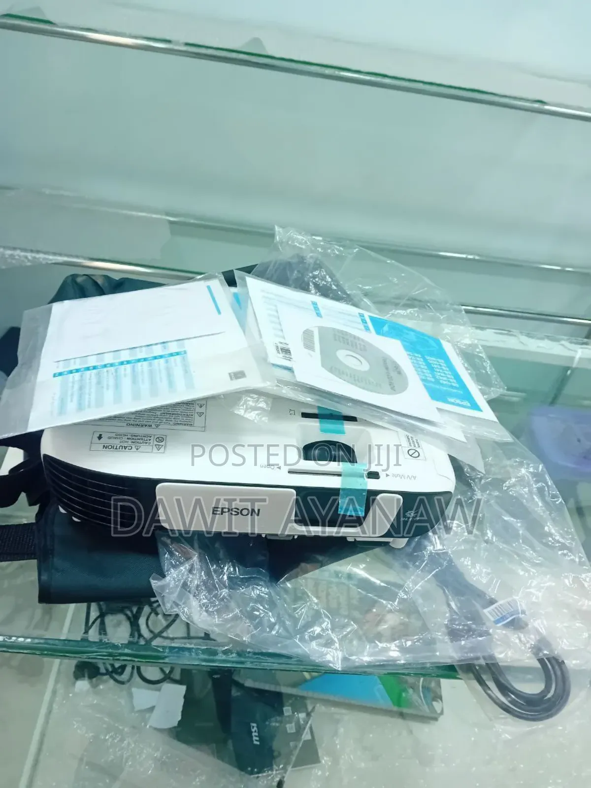 Epson S-41 Projector