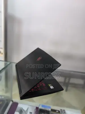 New Laptop MSI GF63 16GB Intel Core I5 SSD 512GB