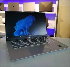 New Laptop Dell 16GB Intel Core i7 SSD 512GB