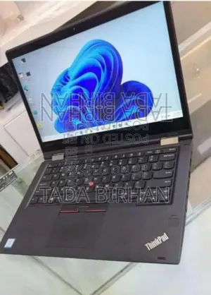 Photo - New Laptop Lenovo ThinkPad Yoga 370 8GB Intel Core i5 SSD 512GB