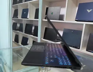 New Laptop HP Omen 15 16GB AMD Ryzen 7 SSD 512GB