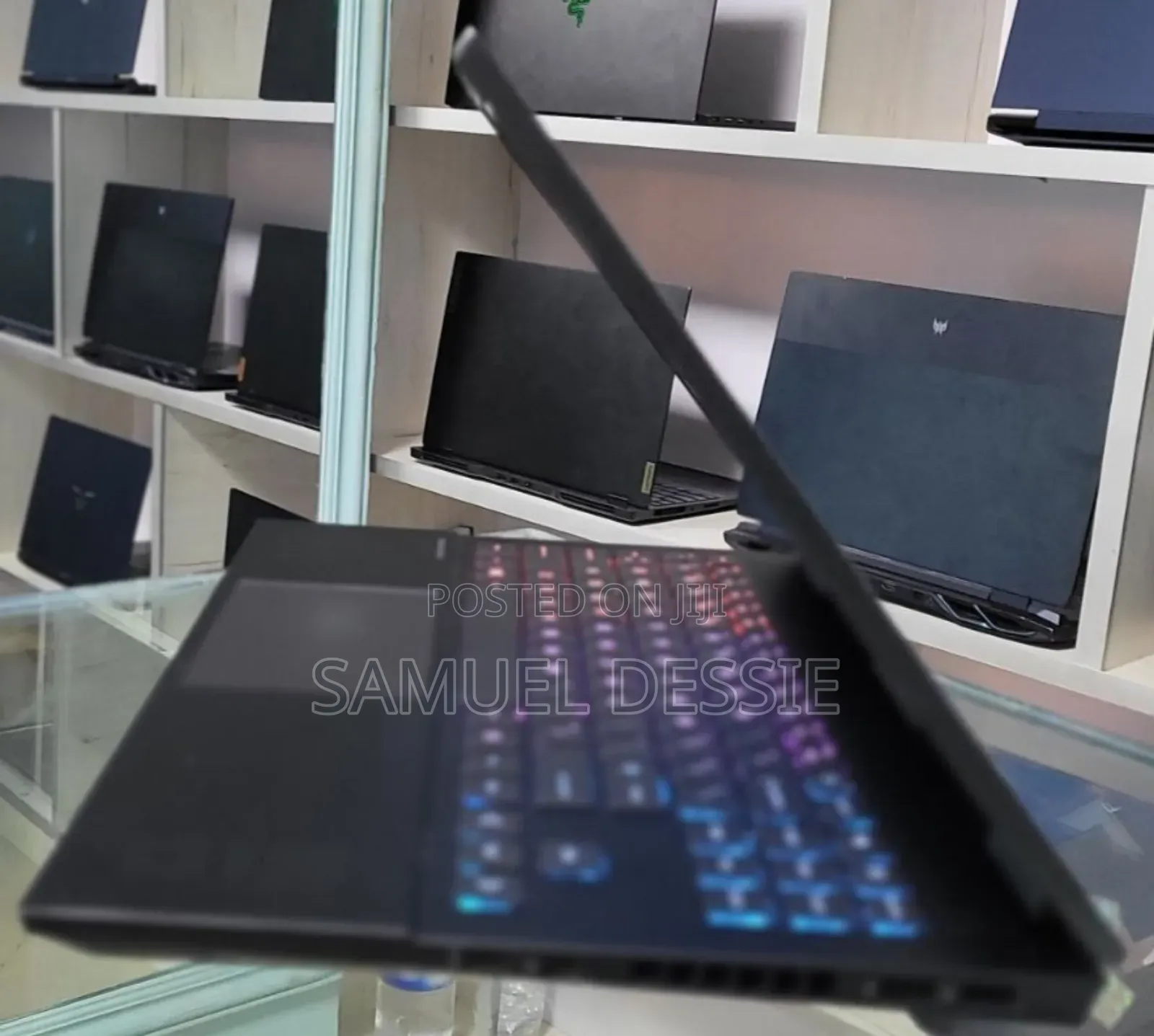 New Laptop HP Omen 15 16GB AMD Ryzen 7 SSD 512GB