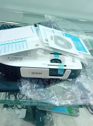 Brand New With Manual Epson Eb- S41 Projector