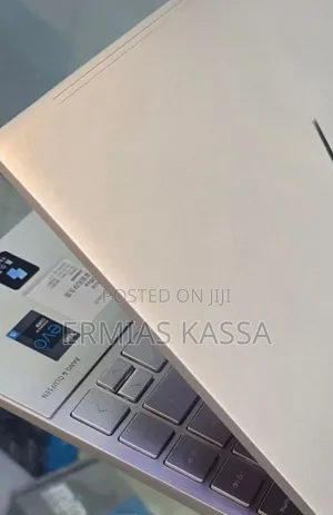 New Laptop HP Envy 15-Ep0xxx 16GB Intel Core I5 SSD 512GB