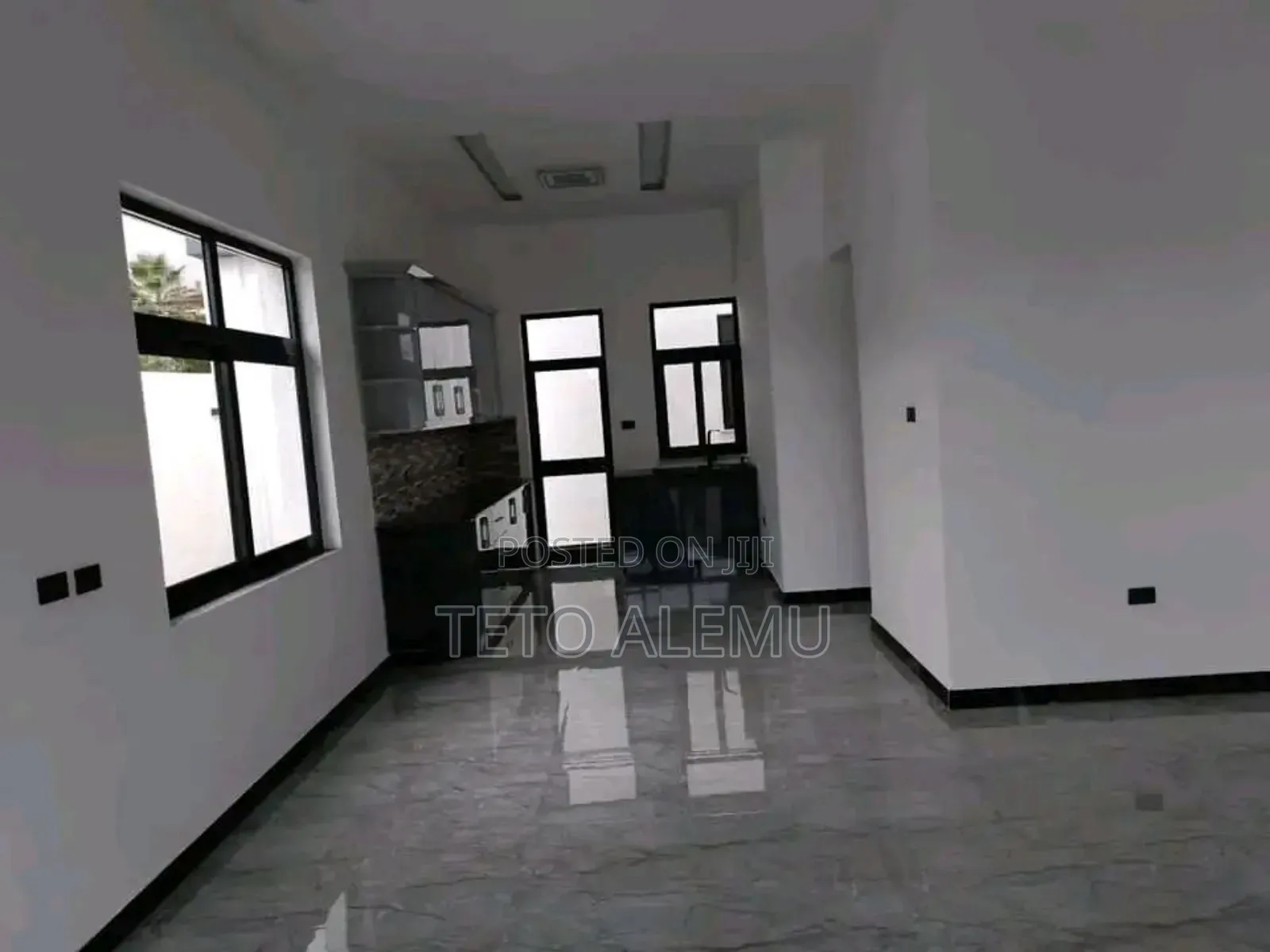 3bdrm Villa in የሚሸጥ ቪላ አያት Vila For, Bole for sale