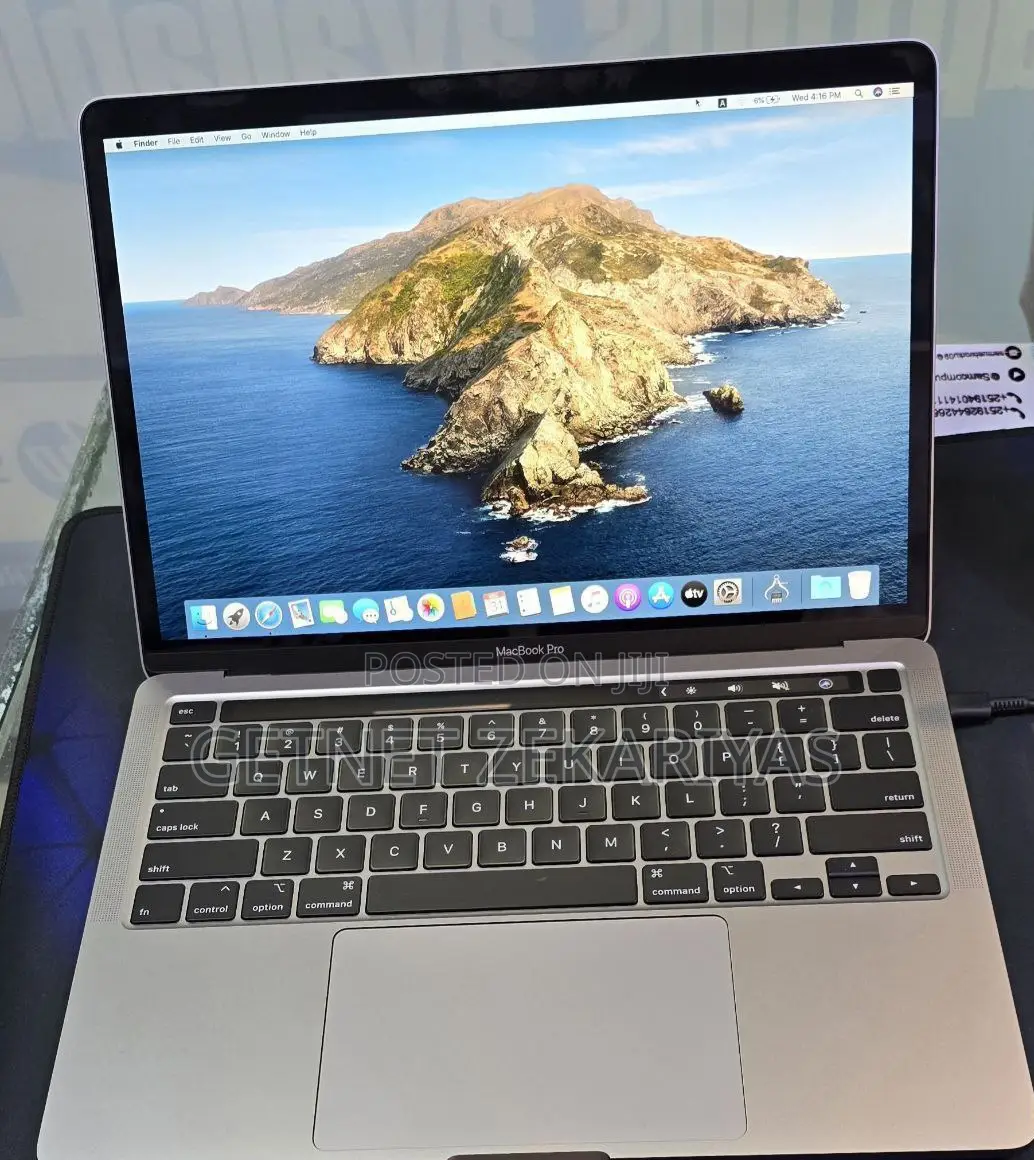 New Laptop Apple MacBook Pro 2020 16GB Intel Core I7 SSD 512GB